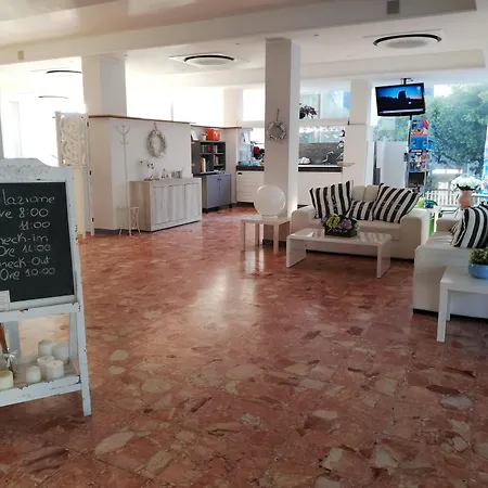 Ambasciata リッチョーネ