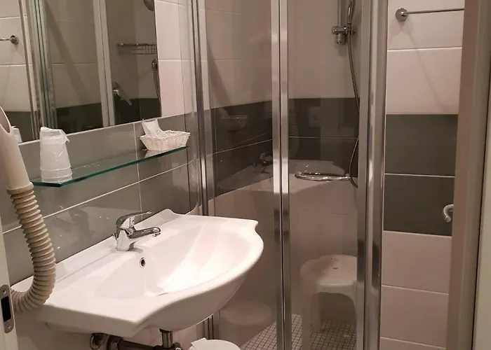 Ambasciata ריצ'יונה