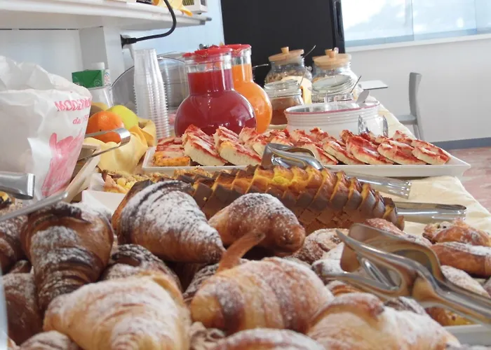 Ambasciata Отель Риччоне